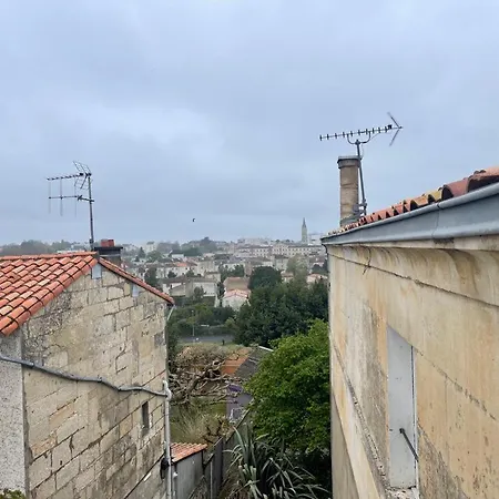 Le Confort - Calme, Ideale Couple, Business, Long Sejour Apartment